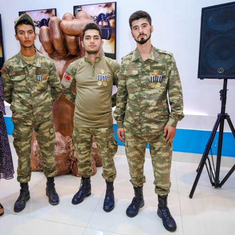 CinemaPlus-da "Köhnə çamadanlar" filminin nümayişi ilə Anım Günü qeyd olunub — 13