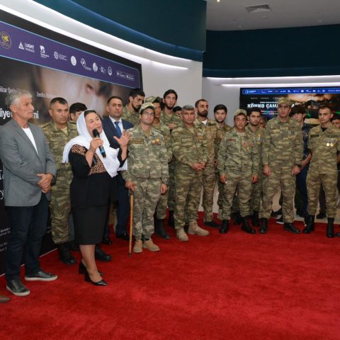 CinemaPlus-da "Köhnə çamadanlar" filminin nümayişi ilə Anım Günü qeyd olunub — 21