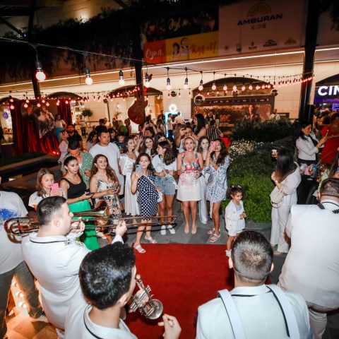 CinemaPlus-da Elvisın Retro tədbiri - FOTO/VIDEO — 17