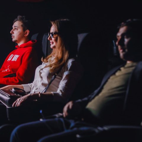 “CinemaPlus”-da media nümayəndələri üçün 4DX texnologiyasının təqdimatı olub - FOTO/VİDEO — 14