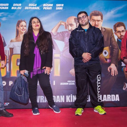 “CinemaPlus” kinoteatrında “Bayi toplantısı” türk komediyasının premyeradan öncə nümayişi keçirilib. — 1