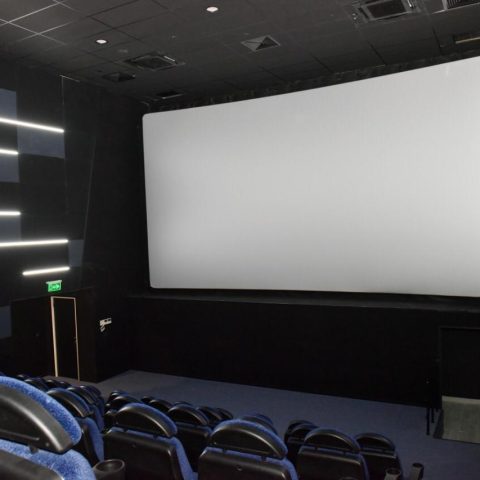 Ilham Aliyev at the opening of "CinemaPlus" in Sumqayit — 13