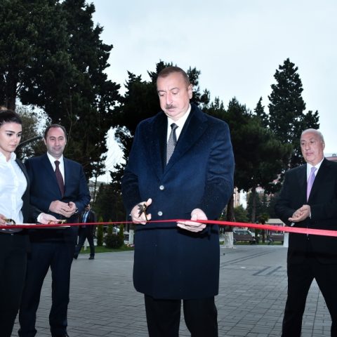 Ilham Aliyev at the opening of "CinemaPlus" in Sumqayit — 3