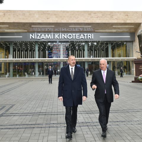 Ilham Aliyev at the opening of "CinemaPlus" in Sumqayit — 4