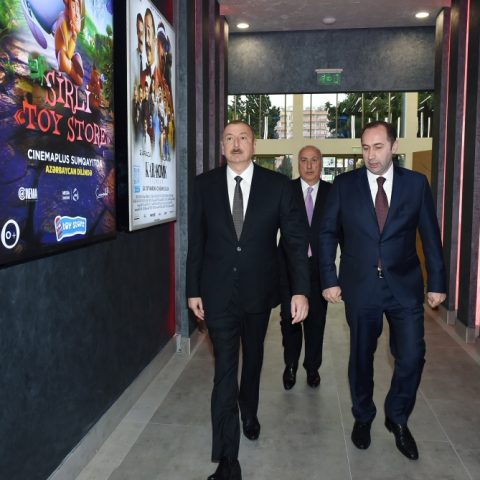 Ilham Aliyev at the opening of "CinemaPlus" in Sumqayit — 5