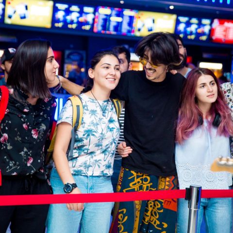 CinemaPlus-da "Məhəllə" qrupunun ifasında "The Beatles" konserti baş tutdu — 8
