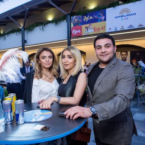 “CinemaPlus” kinoteatrında yay mövsümünün möhtəşəm açılışı baş tutub - Video — 24