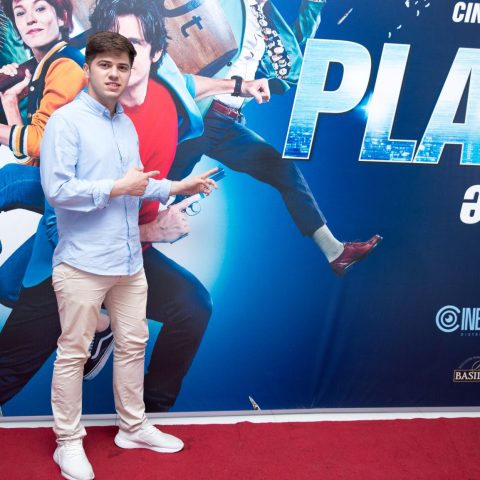 “CinemaPlus”da “Playboy əməliyyatçı” filminin azərbaycan dilində nümayişi keçirilib. — 6