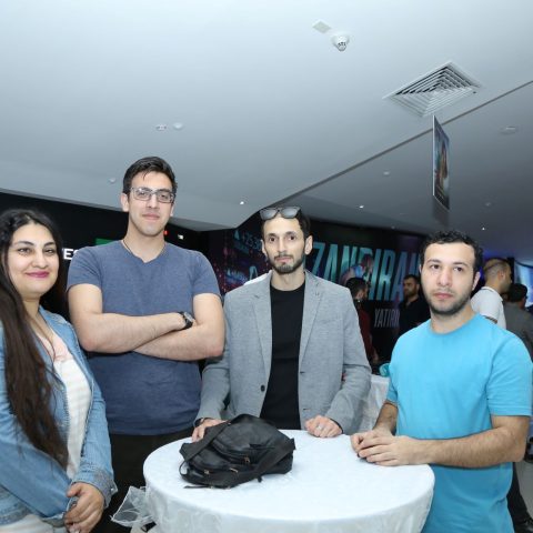 “CinemaPlus”da “Yaraşıqlı, pis, əclaf” filminin azərbaycan dilində nümayişi keçirilib. — 5