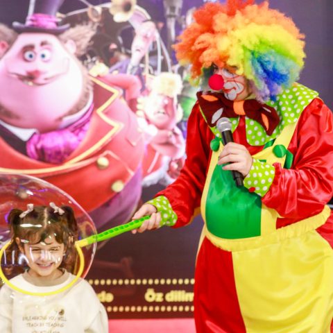 “CineMastercard”da Yeni il festivalında “Stiçhed. Şirin Xoxan” animasiyasının azərbaycanca dublyajı — 24