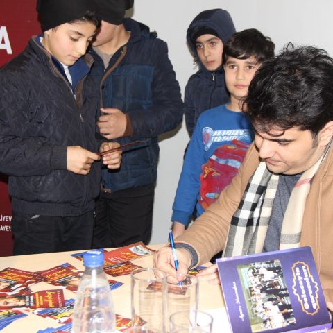 Şəkidə və Mingəçevirdə "Fəlakət" komediyasının təqdimatı keçirilib — 4
