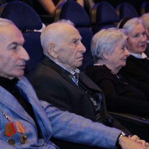 “CinemaPlus”da Leninqradın blokadadan azad olunmasının 75 illiyi münasibətilə tədbir keçirilib — 16