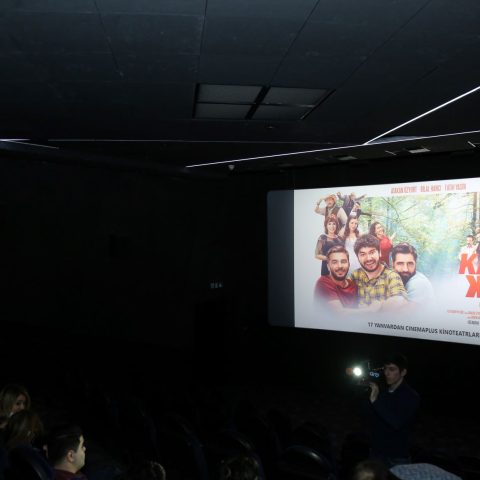 В «CinemaPlus» прошёл показ фильма «Kafalar karışıq» — 7