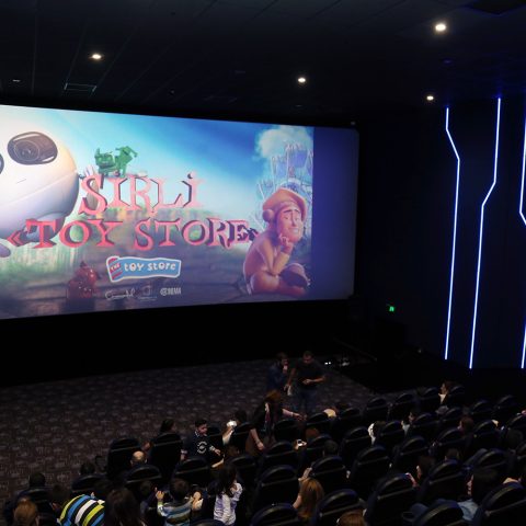 “CinemaPlus”da azərbaycan dilində yeni “Sirli Toy Store” cizgi filminin nümayişi keçirilib. — 10
