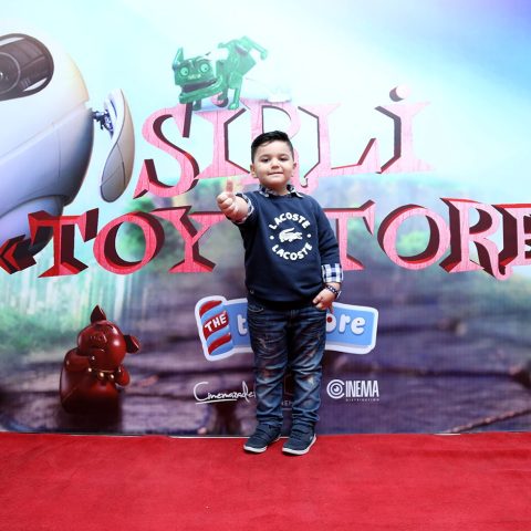 “CinemaPlus”da azərbaycan dilində yeni “Sirli Toy Store” cizgi filminin nümayişi keçirilib. — 6