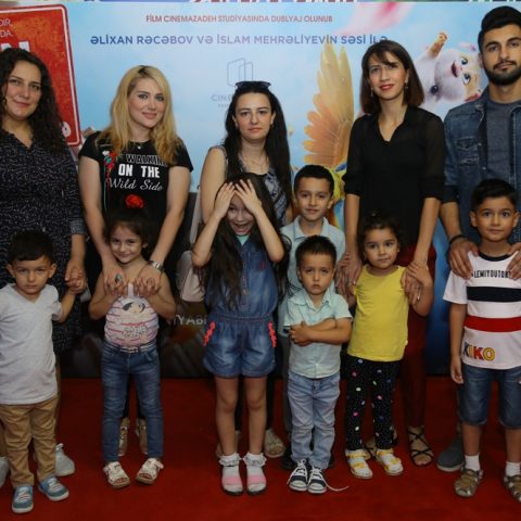 CinemaPlus-da “Evdən qaçan pişik” cizgi filminin azərbaycan dilində nümayişi keçirilib. — 9