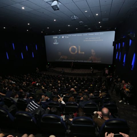 "CinemaPlus" hosts the gala night of "Ol" movie. — 3