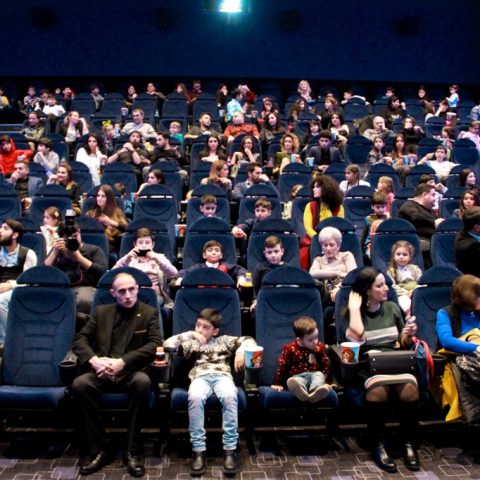 CinemaPlus впервые показал "Паддингтон 2" на азербайджанском языке! — 11