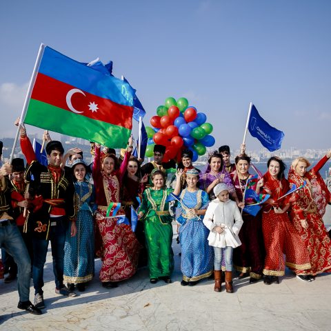 “CinemaPlus” Dövlət Bayrağı Gününü qeyri-adi qeyd edib — 12