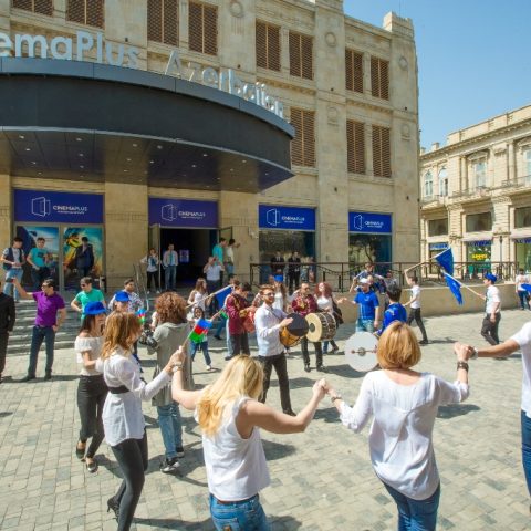 “CinemaPlus” kinoteatrında “Respublika Günü” festivalı keçirilib — 16
