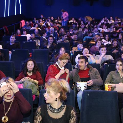 "Bayram axşamı" autograph signing in CinemaPlus — 8