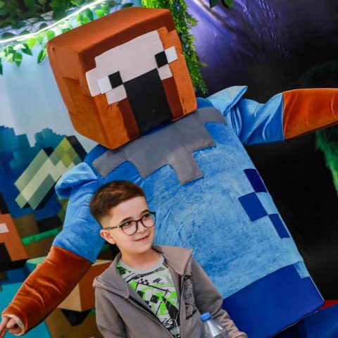 CineMastercard-da «Minecraft kinoda» filminin premyeradan öncə nümayişi keçirildi - FOTO/VIDEO — 24