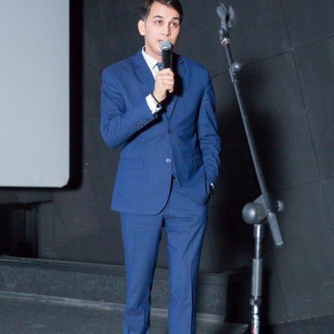 Pre-premier screening of the Tarantino movie held in CinemaPlus — 13