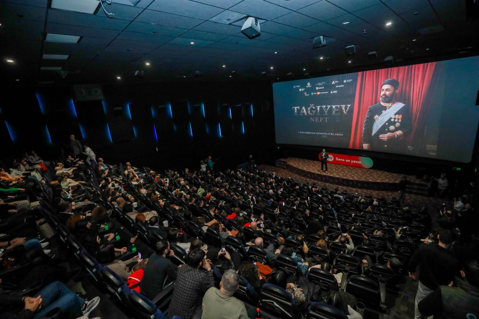 “CineMastercard” kinoteatrında “Tağıyev: Neft” filminin təqdimatı keçirilib - FOTO/VİDEO
